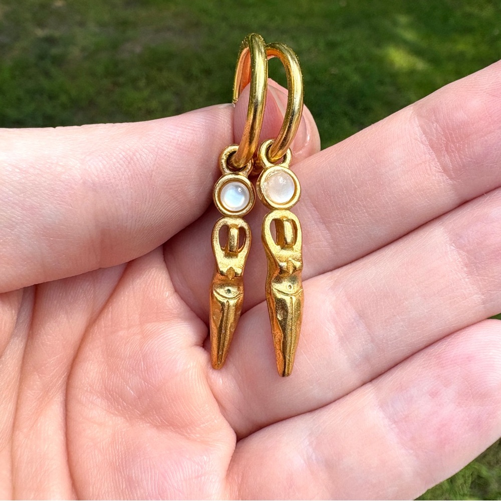 Selene de la Lune Hoop Earrings
